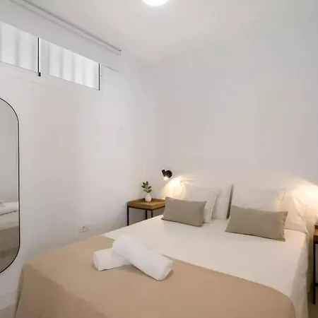 Beachfront Seaview Oasis Апартаменты *